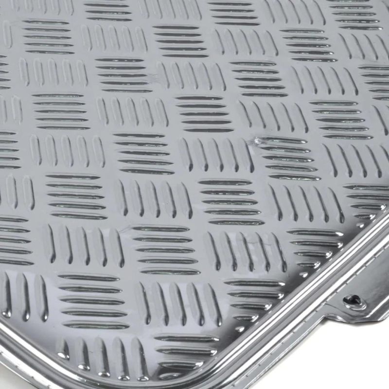 Universal Fit 4-Piece Metallic Design Car Floor Mat - (Silver)