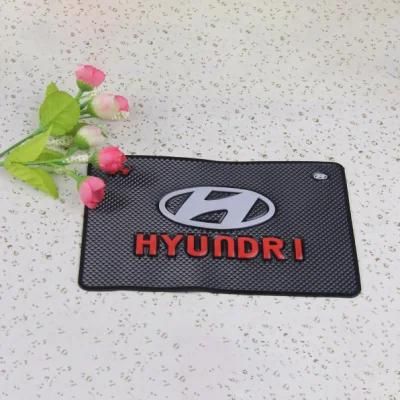 Customized High Quality PVC Rubber Phone Anti Slip Mat with Car Logo