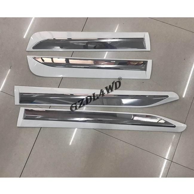 Auto Parts Car Decoration Side Door Molding for Toyota Hilux Revo 2015+