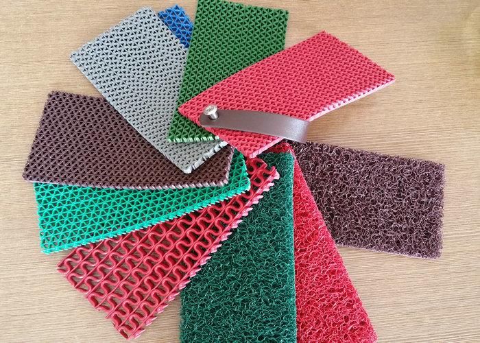 Colorful Anti-Slip Rubber Sheet, PVC Coil Mat with Foam Backing