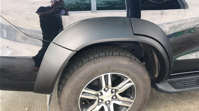 Cool Design Top Selling Injection ABS Wheel Fender for Fortuner 2016~on
