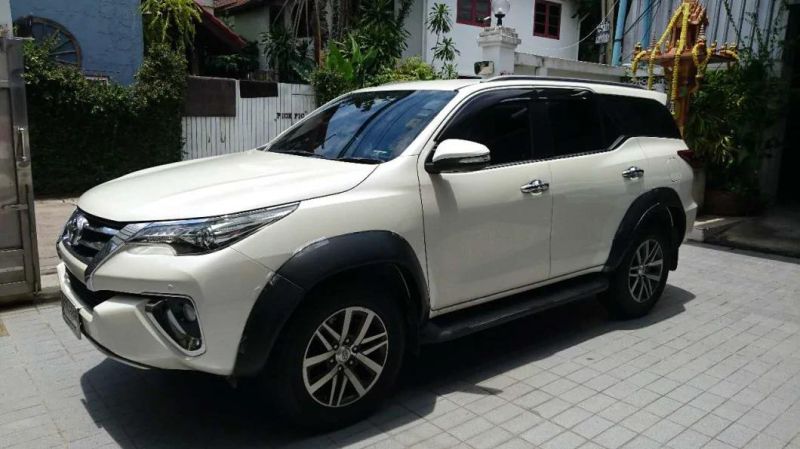 Cool Design Top Selling Injection ABS Wheel Fender for Fortuner 2016~on