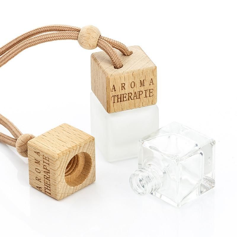 Wholesale 10ml Air Freshener Diffuser Empty Frosted Car Hanging Perfume Bottle with Wooden Cap