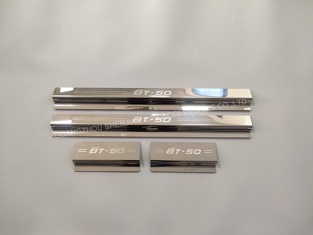 Best Quality 304 Door Sill Scuff Plate Suitable 2020-2021 Bt-50