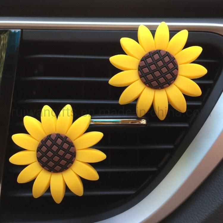 Aroma Car Diffuser in Flower Shape Vent Air Freshener