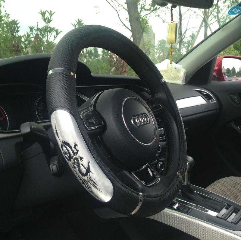Hot Fashion Car Accessory Reflector Steering Wheel Cover