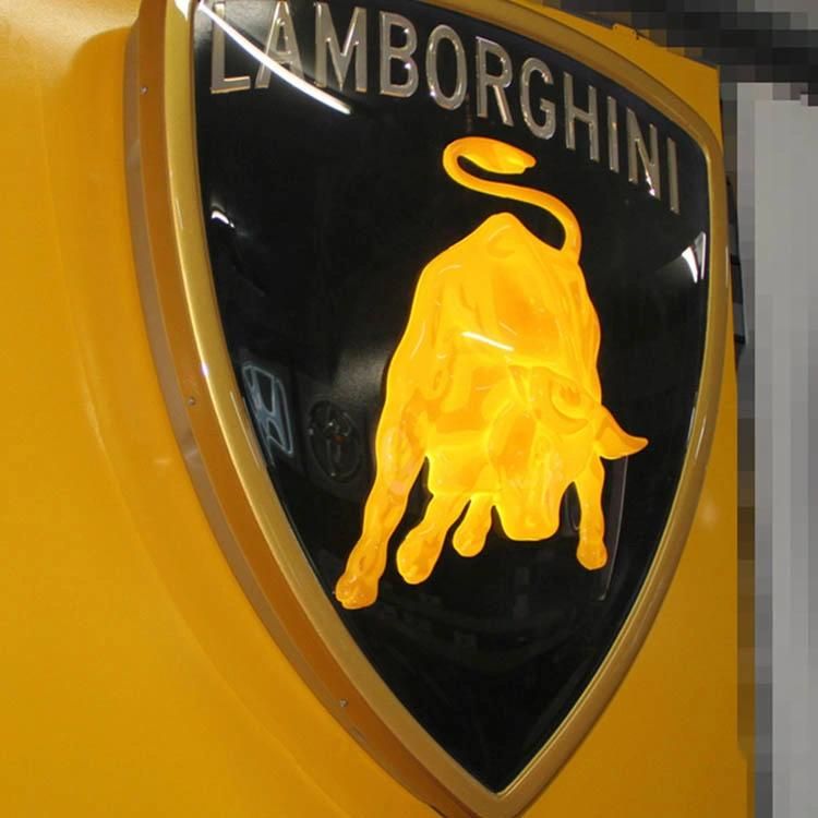 Italy Automotive Signage Acrylic Blow Molding Vacuum Blister Chrome Car Logo